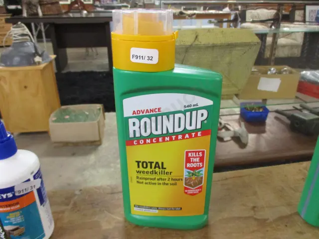 Weed Killer Image 1++