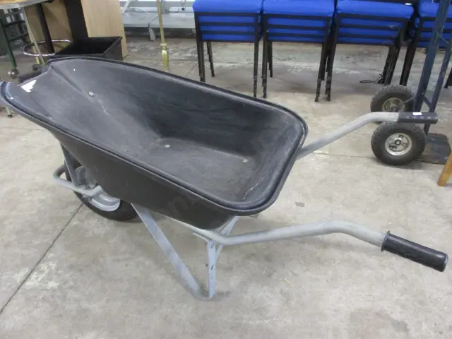 Wheelbarrow Image 1++