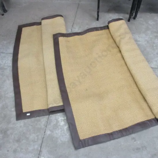 2 Rugs