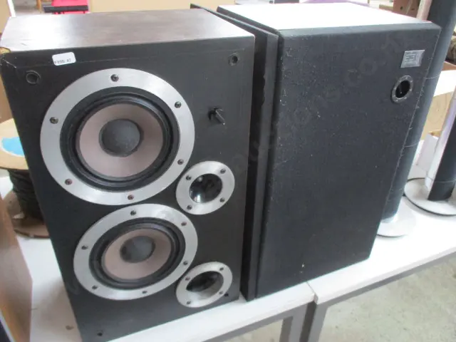 Speakers Image 1++