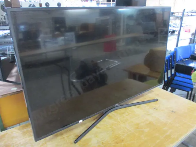 Large Tv Image 1++