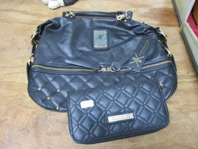 Kardashion Bag and Wallets Image 1++