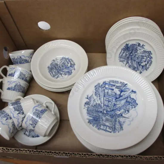 C/Lynn Dinnerware