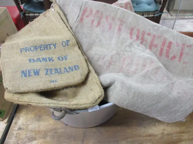 Jam Pan and Po Bags Image 1++