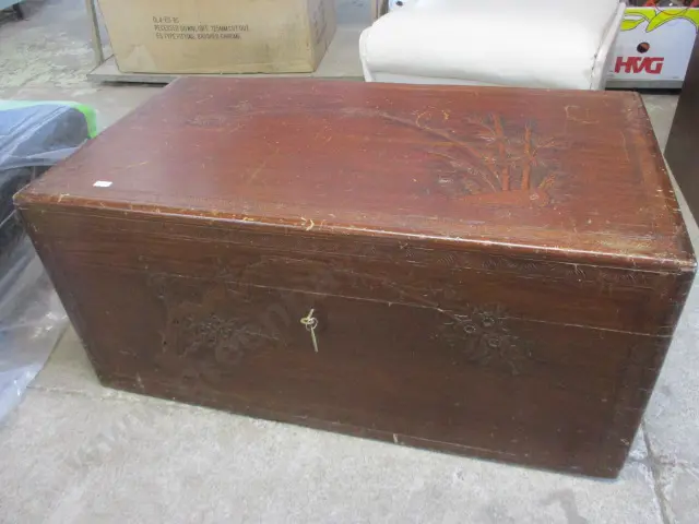 Camphor Chest Image 1++