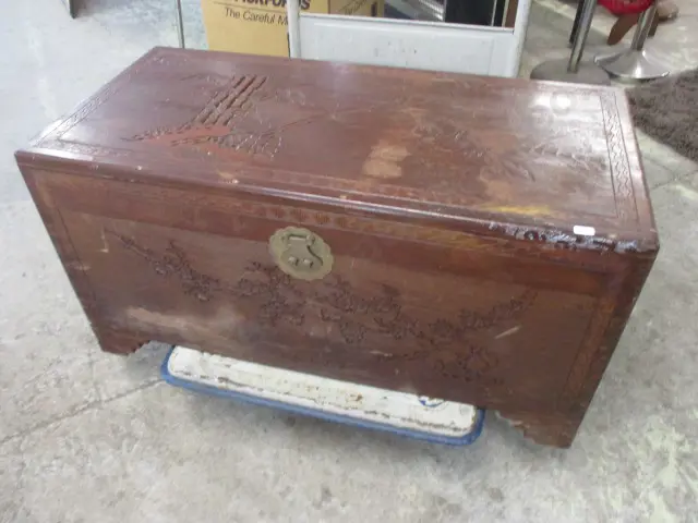 Camphor Chest Image 1++