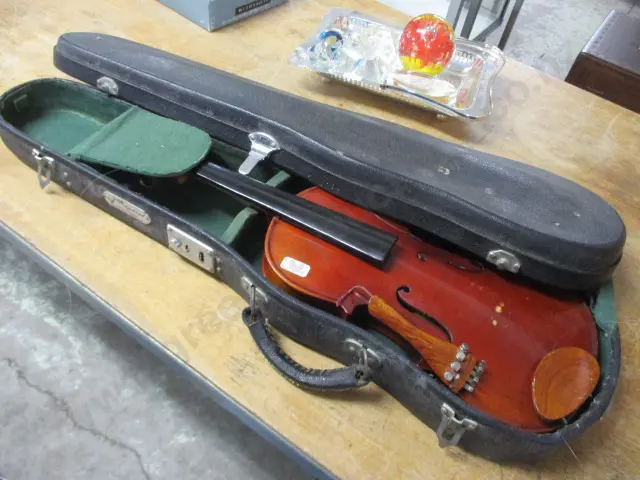 Violin (for Rep) Image 1++