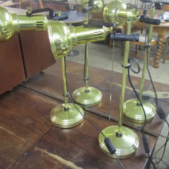 Pr Lamps
