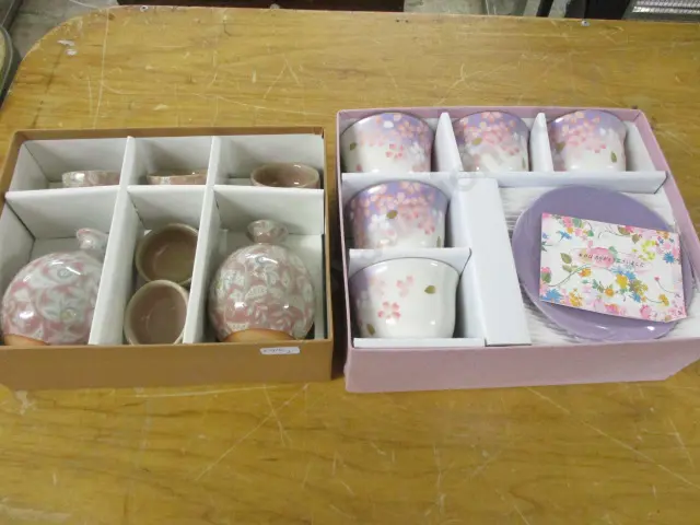 Saki and Teasets Image 1++