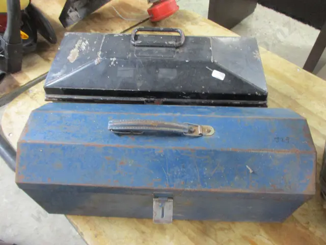2 Tool Boxes Image 1++