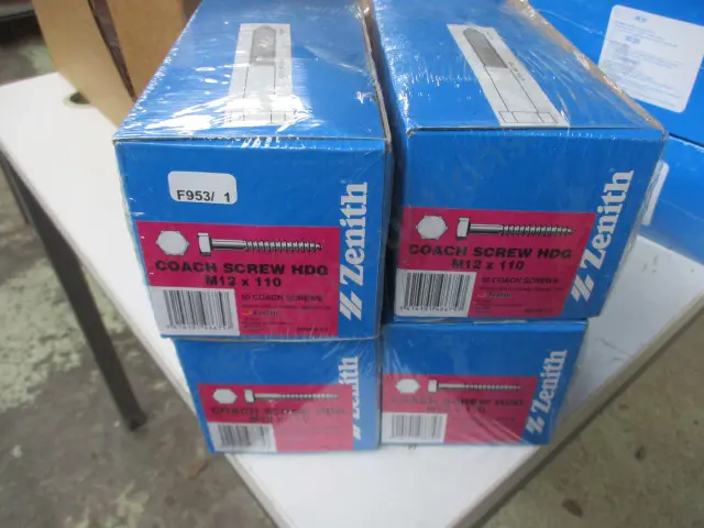 Screws Image 1++