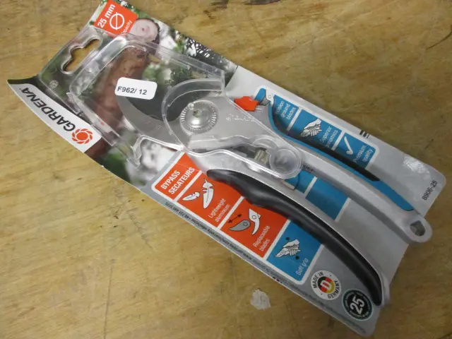 Pruner Image 1++