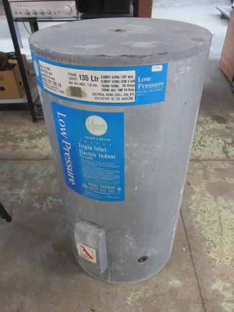 Hot Water Cylinder Image 1++