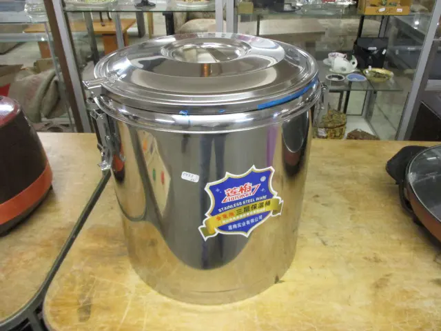 Insulated pot Image 1++