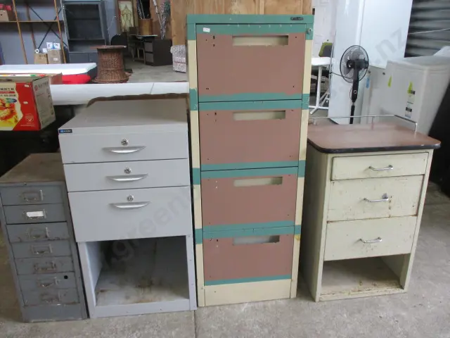 Metal Furniture Image 1++