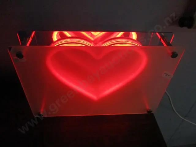 Heart Lamp Image 1++