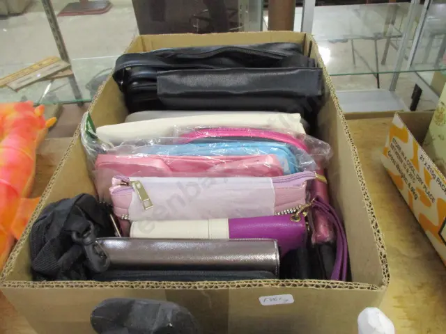 Purses Image 1++
