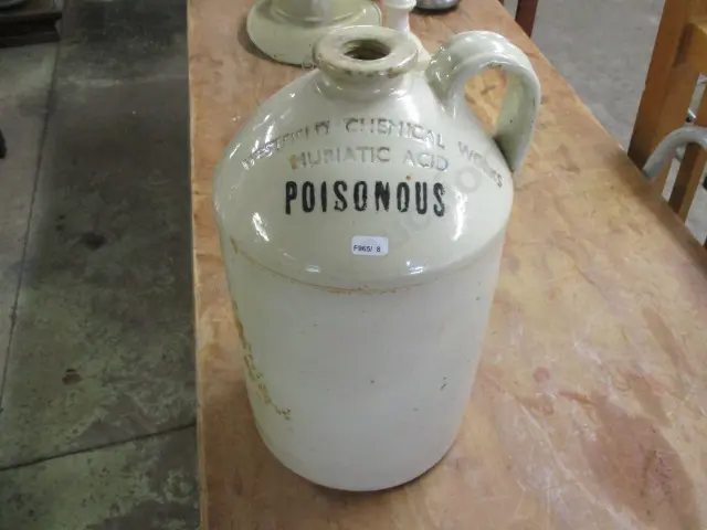 Stone Jar Image 1++