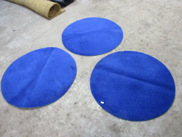 Round Rugs Image 1++