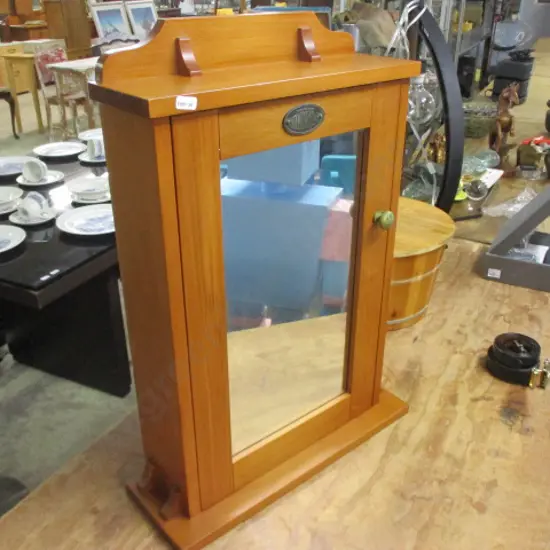 Wall Cabinet