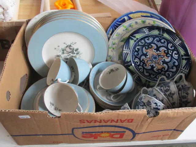 Dinnerware Image 1++