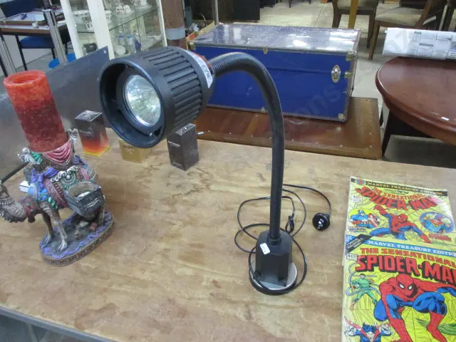 Magnetic W/Shop Light Image 1++