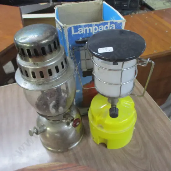 2 Lanterns