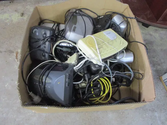 Electronics Image 1++