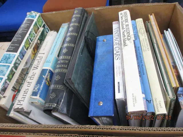 Books Image 1++
