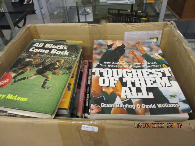 Rugby Books Image 1++