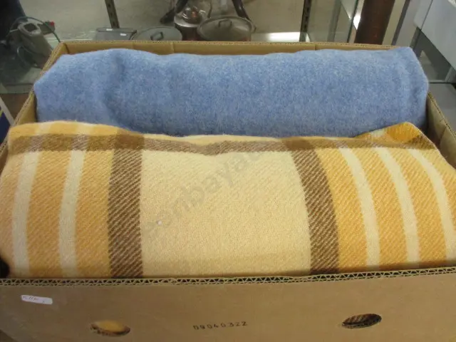 Blankets Image 1++