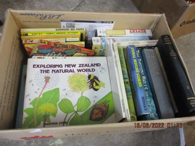 Books Image 1++