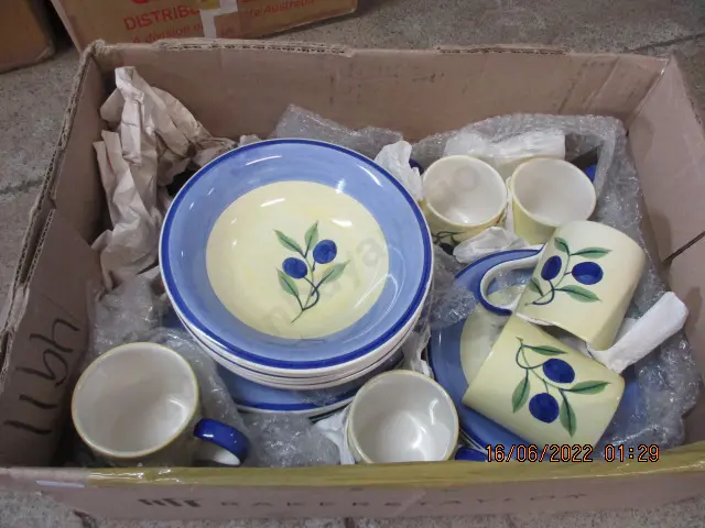 Dinnerware Image 1++