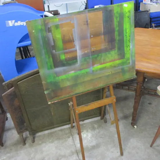 Easel