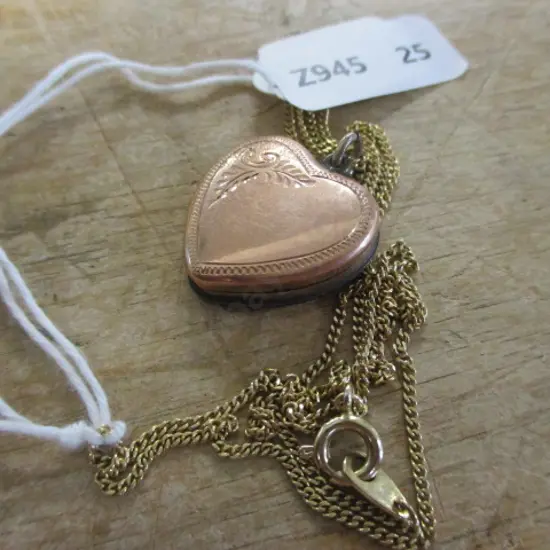 9ct Locket