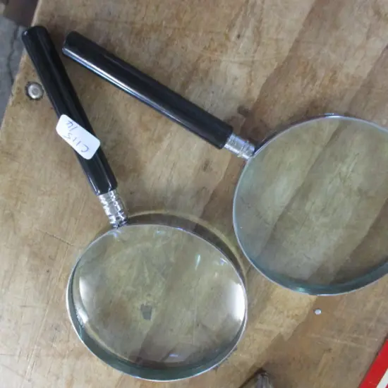 2 Mag Glasses