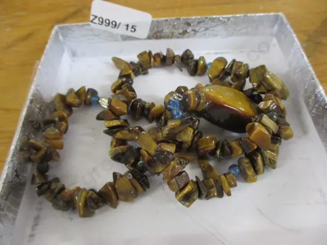 Tiger Eye Necklace Image 1++