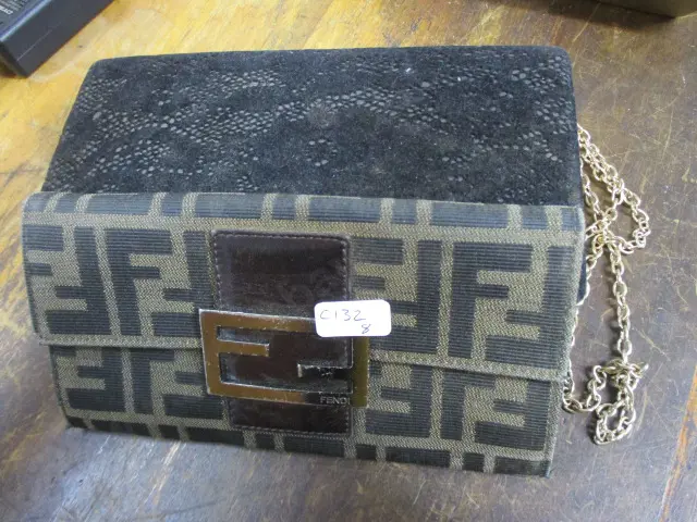Fashion Purses Image 1++