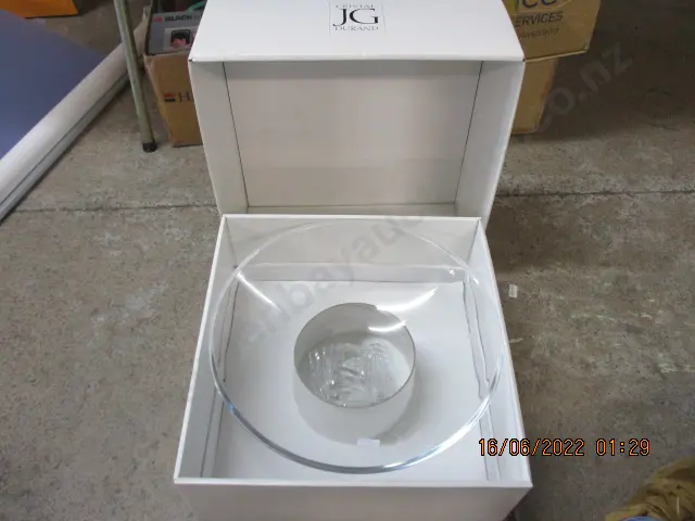Crystal Bowl Image 1++
