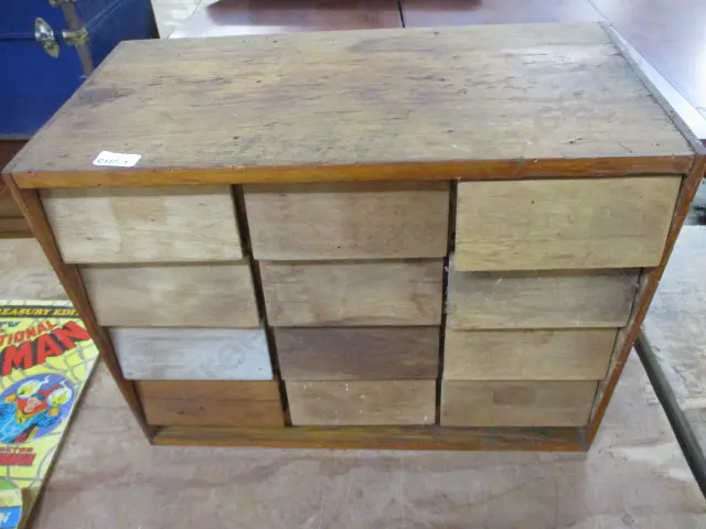 W/Shop Drawers Image 1++