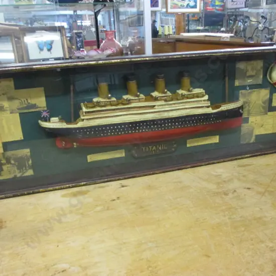 Titanic Model