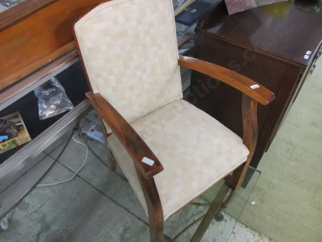 Kids Chair Image 1++