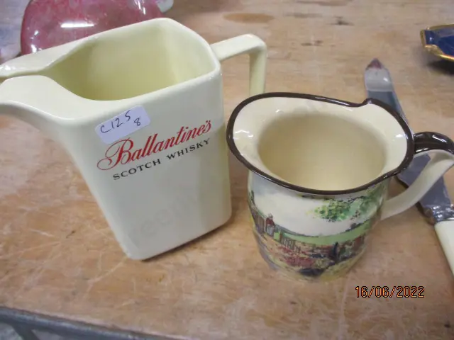 2 Jugs Image 1++