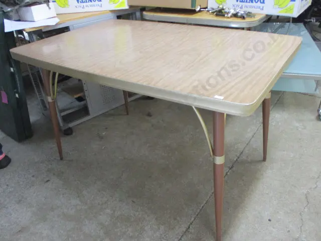 Retro Formica Table Image 1++
