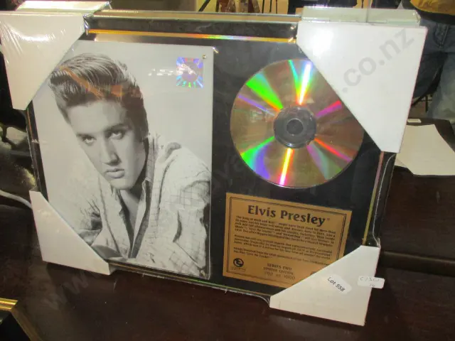 Elvis Image 1++