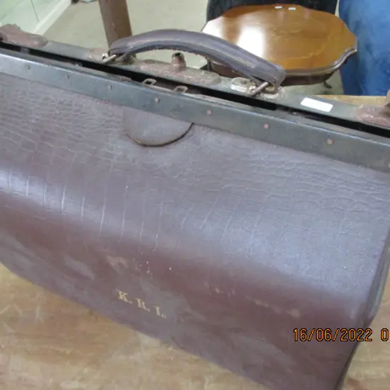 Gladstone Bag
