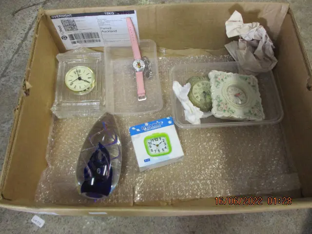 Clocks Etc Image 1++