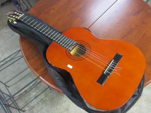 Guitar Image 1++