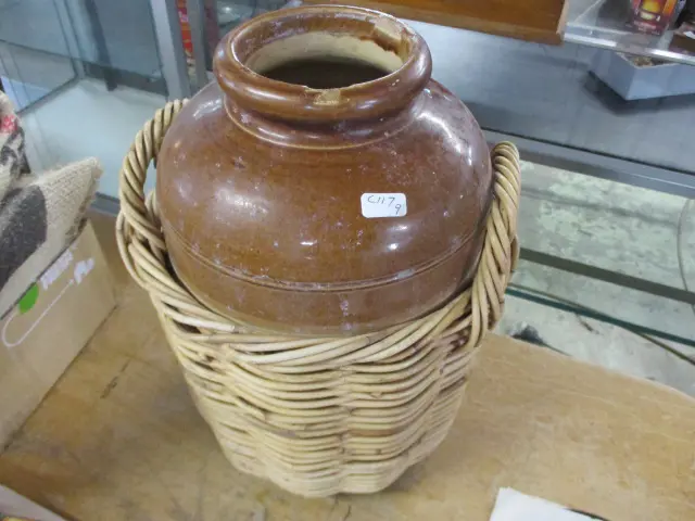 Stone Jar Image 1++