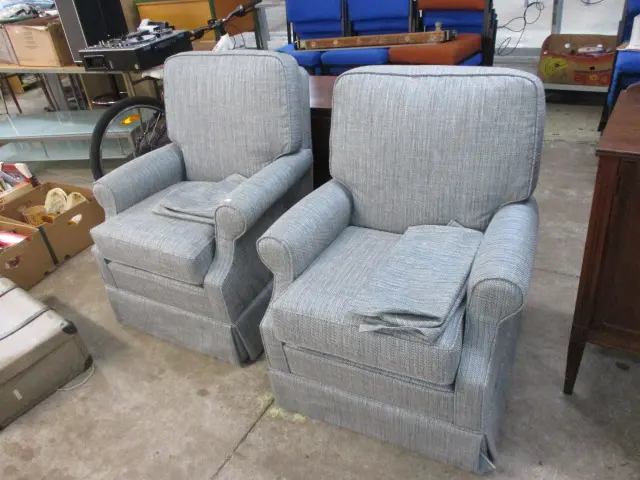 Pr Lounge Chairs Image 1++